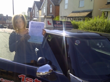 Congratulations on passing your driving test with just 1 minor fault...